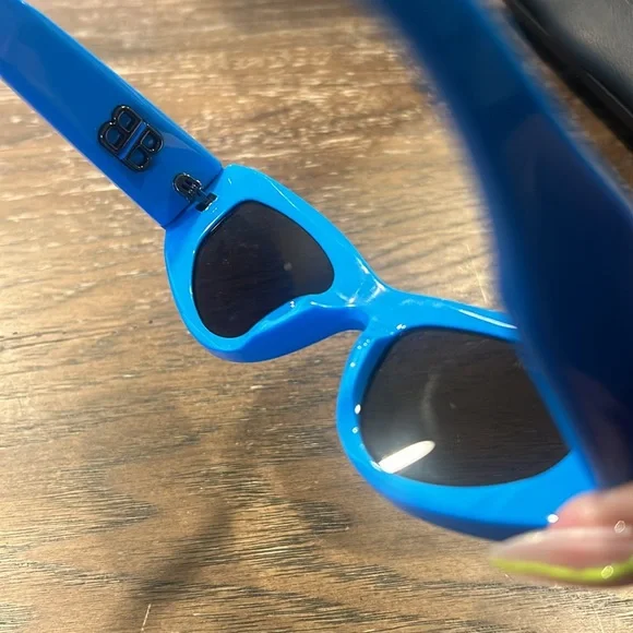 Balenciaga Sunglasses BB0243S - Picture 11 of 15